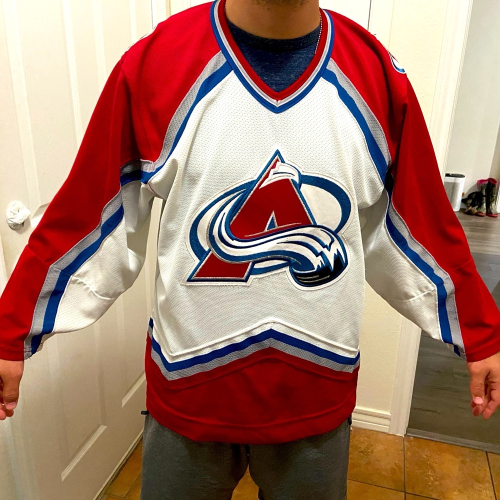 Original Vintage Colorado Avalanche Hockey Jersey.